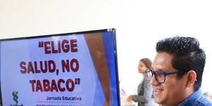 Estudiantes de la UTP participan de la Charla sobre la Prevención del Vapeo