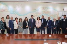 El Ing. Icaza y la Rectora Laguna también se reunieron para abordar diferentes proyectos.