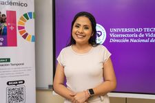 La directora de la DBE, Lineth Lara hace un llamado a la comunidad universitaria para que participe el programa. 