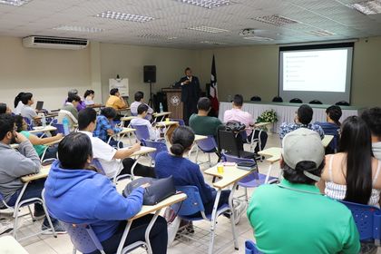 La Extensión de la Facultad de Ingeniería de Sistemas Computacionales del Centro Regional de Veraguas organizó el seminario "Power Platform y Su Relevancia en el Mercado Laboral", el viernes 7 de febrero.