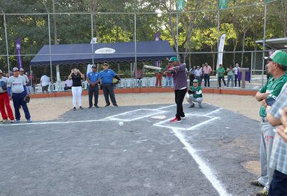 Primer lanzamiento del campeonato
