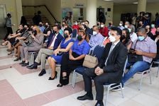 Autoridades de la UTP, UDELAS y SENACYT participan de la presentación del proyecto.