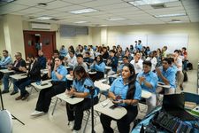 Estudiantes de II año de la carrera de Técnico en Ingeniería con en Electrónica Biomédica.
