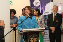 La Rectora Encargada, Dra. Ángela Laguna Caicedo dijo que el nuevo salón de cómputo es un esfuerzo para los estudiantes que no tengan estas facilidades.  