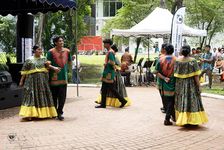 Baile por parte de la cuadrilla de Bocas del Toro.