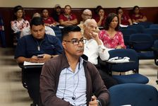 Los colaboradores tuvieron la oportunidad de realizar sus consultas a los expositores de la charla.