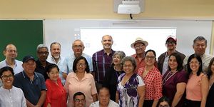 Capacitación a docentes de la UTP