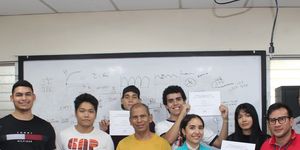 Participantes del seminarios de receso académico