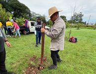 Esta iniciativa no solo buscó darle continuidad al Proyecto de Mantenimiento de Áreas Verdes, sino también contribuir al embellecimiento de los espacios, regeneración de flora perdida y la generación de conciencia sobre la importancia de cuidar el entorno natural en la comunidad universitaria.