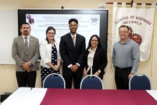 El jurado estuvo conformado por los profesores: Mgtr. Orlando Melgar, Co-Asesor del trabajo de Tesis, Dra. Dafni Mora, Dr. Félix Henríquez, asesor trabajo de Tesis. 