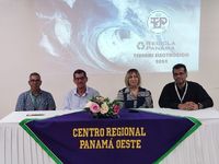 Autoridades, docentes y conferencista en la Jornada de UTP Panamá Oeste Recicla.