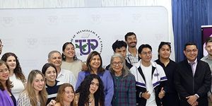 Foto grupal de la actividad.