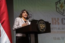 La Rectora Laguna instó a los participantes del Congreso a verlo como una vitrina del conocimiento de vanguardia.