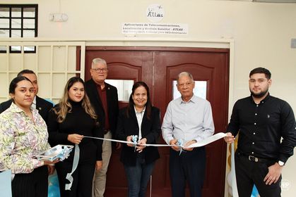 Estudiantes y Docentes de la FIE de la UTP cuentan con 4 nuevos laboratorios 