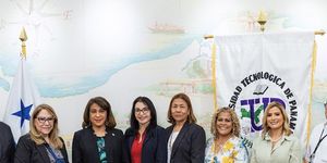 Foto grupal de la actividad.