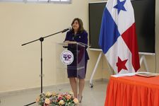 Dra. Mirtha Moore, Vicerrectora Académica