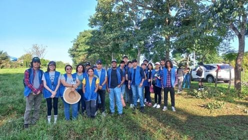 La UTP Chiriquí participan en la limpieza del Lago Baruco.