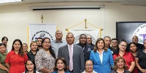 UTP realiza acto cívico del inicio de clases 2026 del Centro DVLS