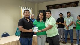 Primer puesto: Andrés Paredes y Kevin Cruz.