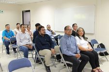 Asistentes a la presentación