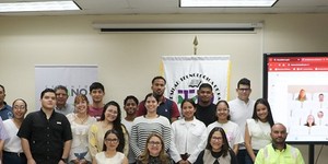 Foto grupal de la actividad.
