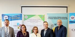 Investigadores principales del proyecto junto a autoridades universitarias.