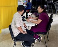 Revisión Medica a estudiantes antes de la Donación de Sangre. 