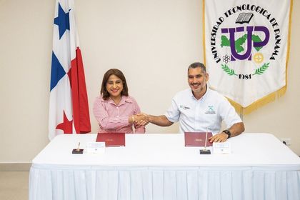 Jóvenes estudiantes que participan en competencias académicas recibirán apoyo a través del convenio con Fandasteam