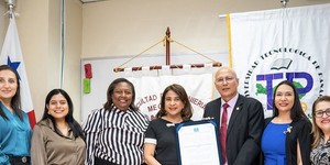 UTP realiza acto de entrega de Reacreditación de Maestría en Ciencias de la Ingeniería Mecánica 