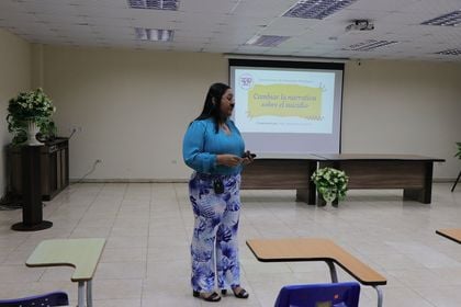 El Departamento de Orientación Psicológica del Centro Regional de Veraguas desarrolló una conferencia denominada "Cambiemos la Narrativa sobre el Suicidio" el martes 24 de septiembre.