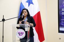 Vanessa Gaitán, panelista.