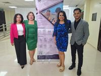 Los estudiantes fueron entrevistados por medios de comunicación.