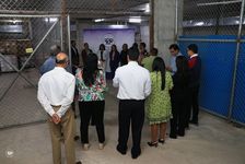 Personal de la FCyT reciben con beneplácito el nuevo espacio para laboratorios.