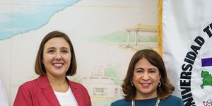 La visita de la embajadora de Italia en Panamá, S.E. Giuditta Giorgio a la UTP fue de mucho provecho.