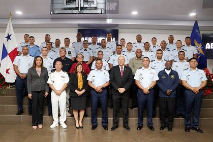 Clausura del IX Diplomado Internacional Técnico Superior en Mantenimiento de Aeronaves