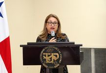 Dra. Lilia Muñoz, Vicerrectora de la VIPE.