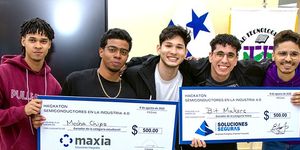 Estudiantes compiten en la creación de semiconductores 