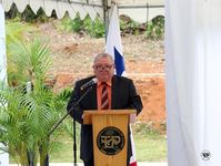 El rector de la UTP, Dr. Omar Aizpurúa, durante su discurso de bienvenida.