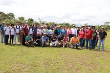 De parte del Centro Regional, colaboraron con el éxito de esta actividad los estudiantes pertenecientes al grupo estudiantil DOBRO STG UTP, el Personal de Áreas Verdes y la Unidad de Servicio Social.