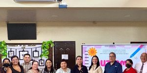 Docentes y autoridades del centro Regional Participan del Seminario Día Mundial de la Concienciación sobre el Autismo.