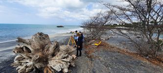 Erosión costera en Farallón.