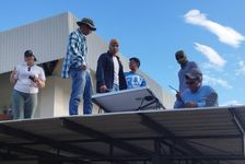 La planificación y ejecución del proyecto se estructuró utilizando la metodología de marco lógico, fortaleciendo competencias clave en los estudiantes, tales como el análisis técnico, el trabajo en equipo, la toma de decisiones de ingeniería y la correcta interpretación de mediciones eléctricas y documentación técnica.
