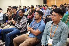 Estudiantes participan en el TechX 2025