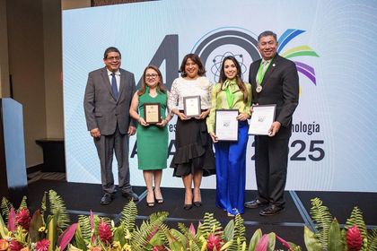 Foto grupal de la actividad.