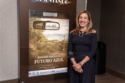 Dra. Kathia Broce, investigadora principal del proyecto de investigación y productora del documental Panamá hacia un futuro azul.