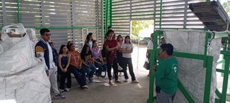 Visita académica a los proyectos La Casa de Wanda y al Centro de Gestión de Residuos