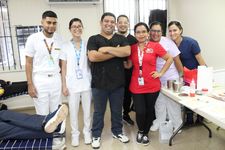 Personal de salud de ambos hospitales