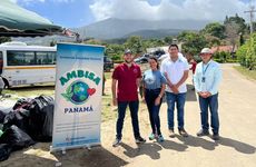 Se recolectaron desechos reciclables como cartón, vidrio, plástico, latas, aceite, metal y papel, entre otros, los cuales fueron enviados a plantas de reciclaje para su adecuada reutilización.