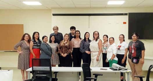 Reunión con Padres de Familia de Estudiantes con Diversidad Funcional en la UTP