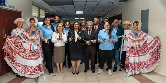 Foto grupal de la actividad.